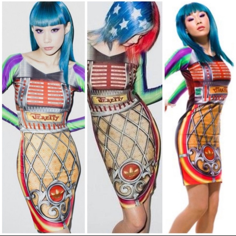 24)  New Adidas X Jeremy Scott rare dress S 
New with tags